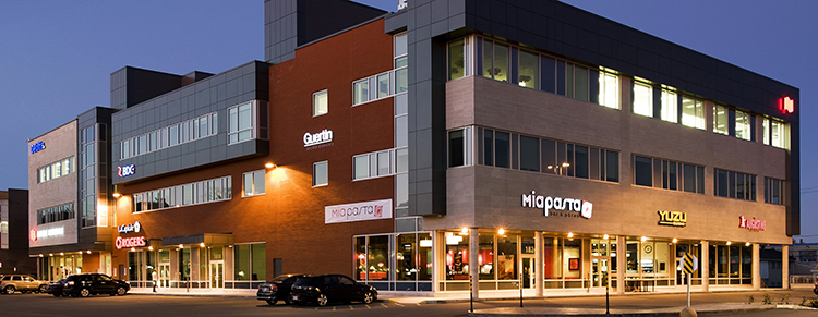 1820 rue king ouest 4