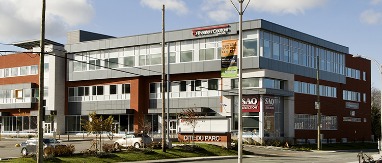 1910 rue king ouest 5