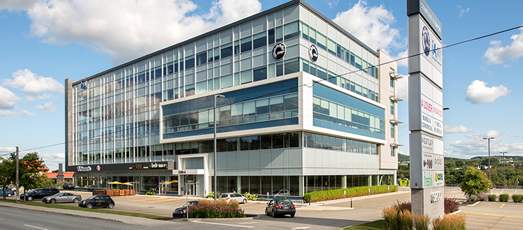 3200 A rue King Ouest Facade